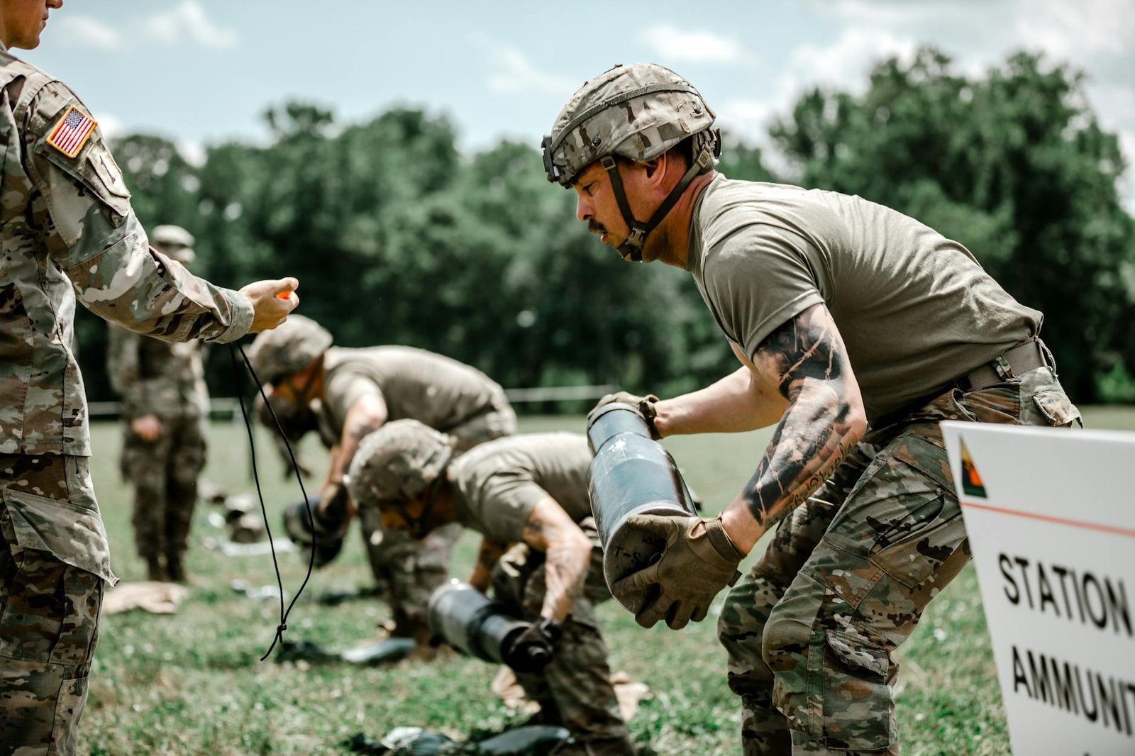 image US Army Men in Vigorous Drill Exercise